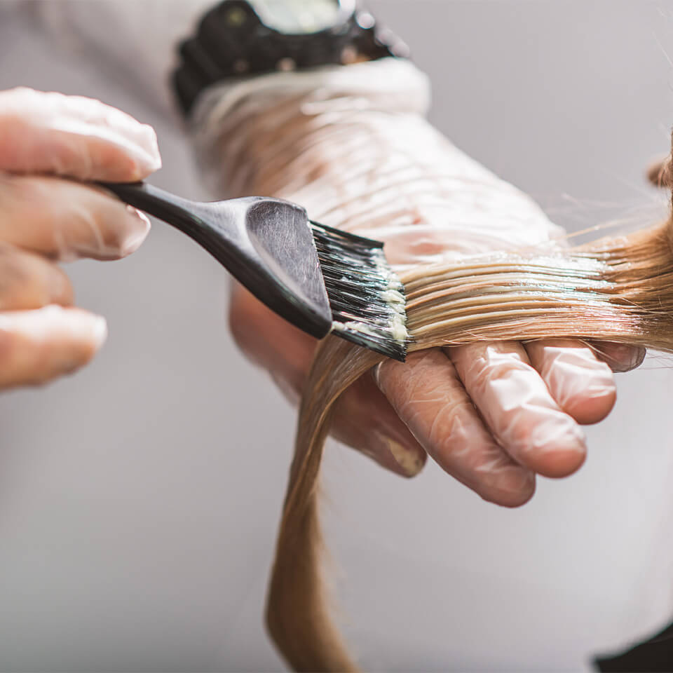 Farbe & Tönung | Friseurstudio AtmospHair